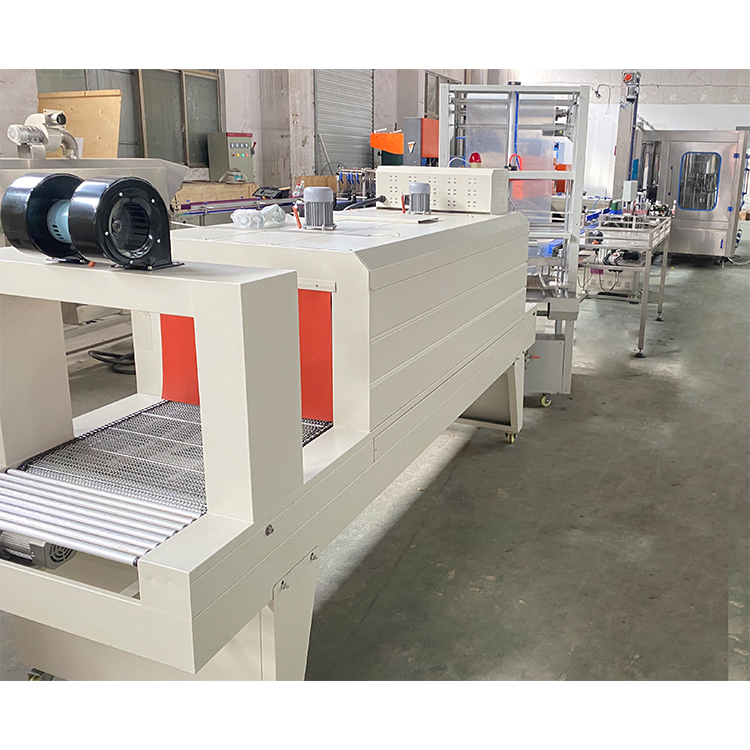 Semi-automatic film packing machine packing to Niger2022/11/16