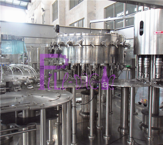 Carbonated Drink Filling Machine