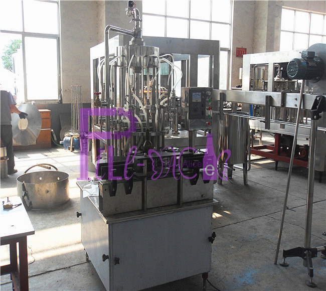 Wine Bottling Machine