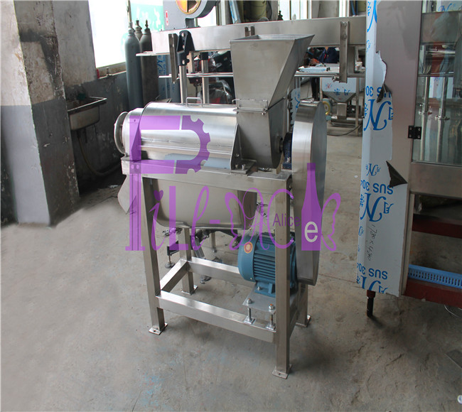 Fruit crusher-juicer-pulper-2