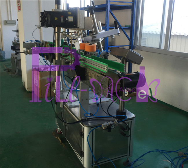 Sticker Labeling Machine-7