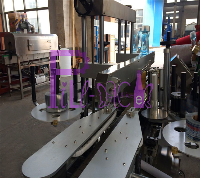 Sticker Labeling Machine-3