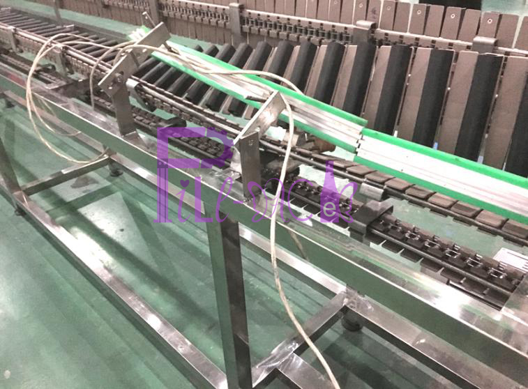 Reverse sterilizer for bottled juice filling line