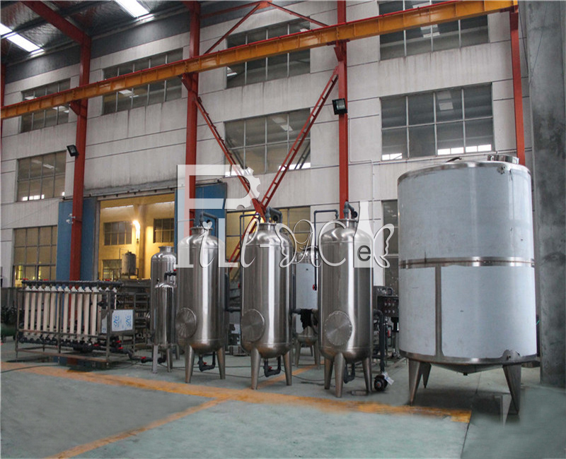 Large ultra filtration system for mineral water treatment