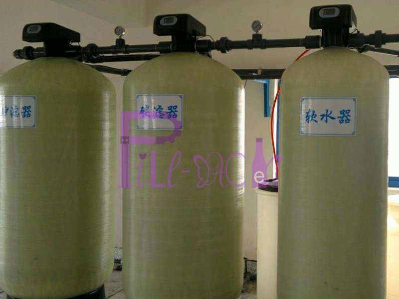 Quartz sand purifier with FRP housing