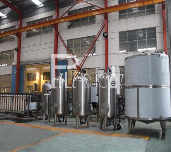 Large ultra filtration system for mineral water treatment